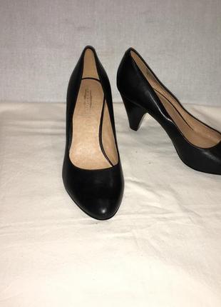 Туфлі * 5-th avenue* шкіра німеччина р.40 (26.00)