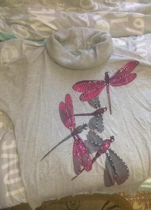 Свитер женский