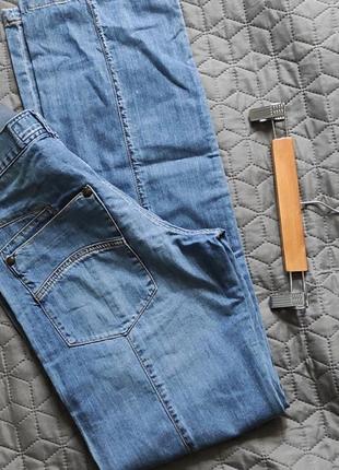 Джинсы дизайнерские dlf jeans зауженные4 фото