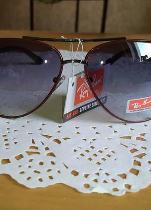 Жіночі сонцезахисні окуляри raybаn.3 фото