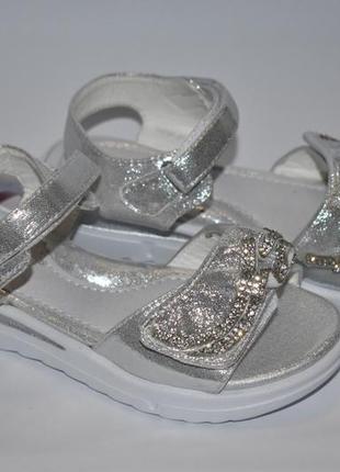 Босоніжки сріблясті