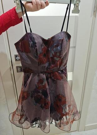 Платье