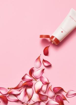 Відновлююча маска з рожевою глиною mary kay®