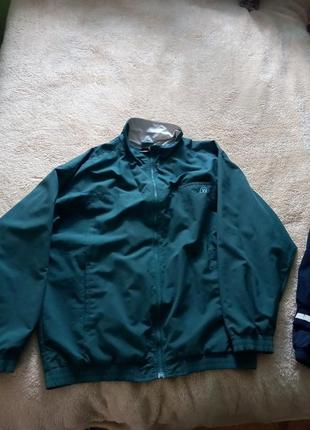 Спортивна куртка зелена
