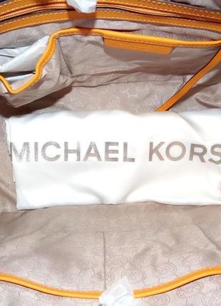 Стильна сумка michael kors jet set travel оригінал2 фото