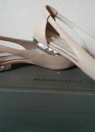 Нюдовые балетки bcbgmaxazria розмір 36,5