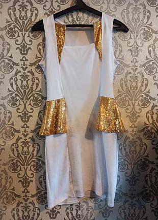 Святкова сукня міні з золотими елементами