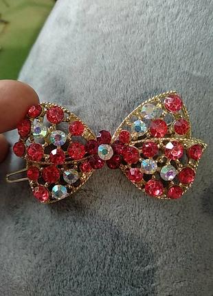 Заколка камушки