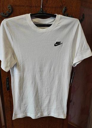 Футболка  nike new