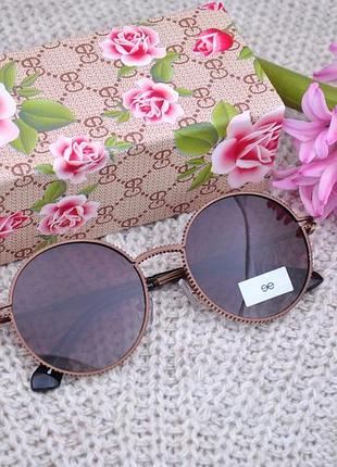 Фирменные солнцезащитные очки eternal polarized et3337 круглые