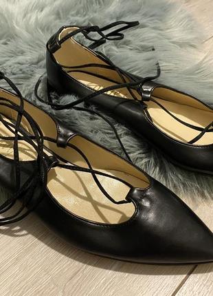 Чорні балетки туфлі vera pelle 36 37 23 23,5 см2 фото