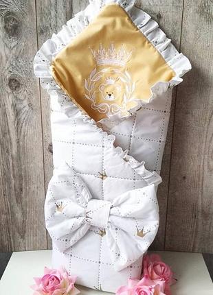 Конверт на выписку 94*94 см сезонность весна/осень - шикарная расцветка с коронами,вышивка