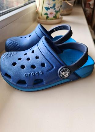 Crocs