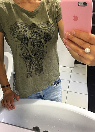 Футболка хаки/стильная блуза с красивым принтом/рубашка хаки цвет