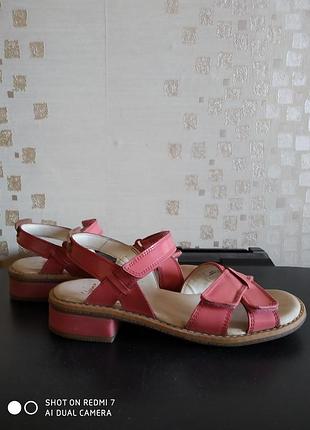 Босоножки clarks р.32(13)