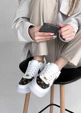 Шикарні жіночі кросівки топ якість 📝