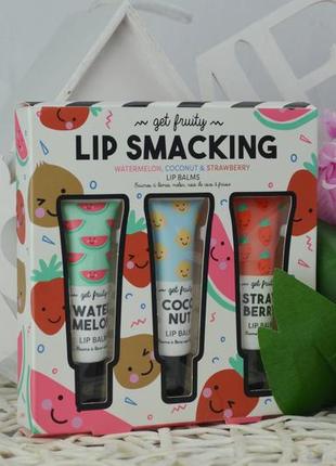 Подарочный набор бальзама для губ get fruity trio lip balm gift set7 фото