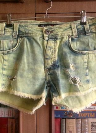 Шорты женские