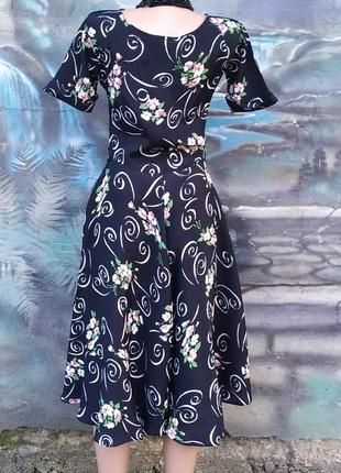 Винтажное платье миди в цветы,цветочный принт,пышное,женственное5 фото