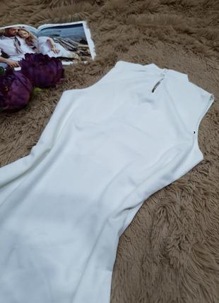 Белое мини платье туника свободного кроя чокер вырез boohoo7 фото