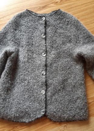 Кардиган, курточка.