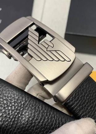 Мужской ремень с пряжкой автомат