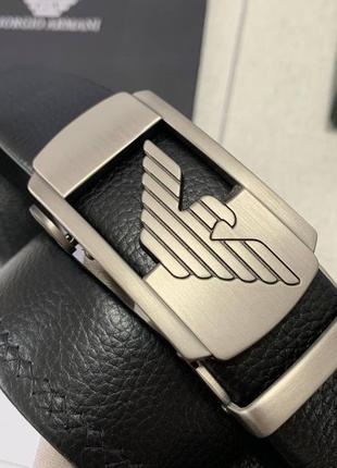 Мужской ремень с пряжкой автомат