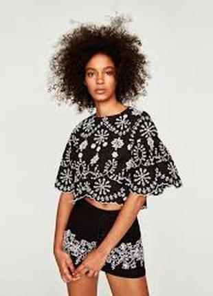 Рубашка укороченный топ блуза  zara с ажурной вышивкой с дымовой вышивкой