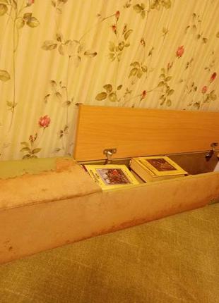 Мягкий угловой диван раскладной стандарт с боковыми полками для хранения вещей6 фото