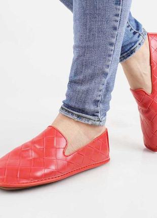 Стильні червоні туфлі-балетки мокасини сліпони низький хід1 фото