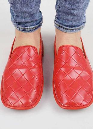 Стильні червоні туфлі-балетки мокасини сліпони низький хід2 фото