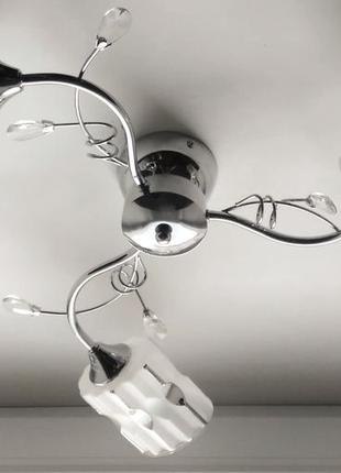 Люстра на 3 плафона2 фото