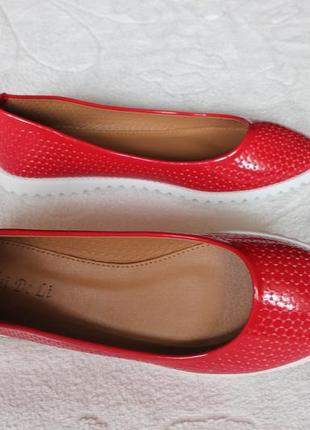Красные туфли, балетки 37 размера на низком ходу2 фото