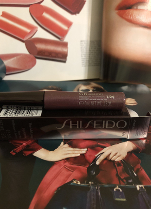 Новий блиск для губ shiseido grape glace тон g6, 5 ml. не тестер!4 фото
