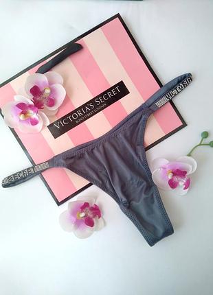 Труси стринги со стразами сваровски камнями victoria's secret thong