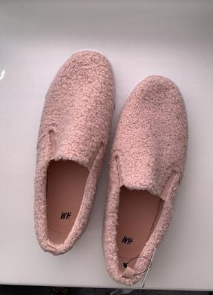 Сліпони н&м