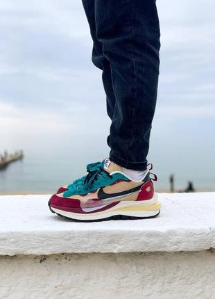 Кросівки nike vaporwaffle sport fuschia x sacai6 фото