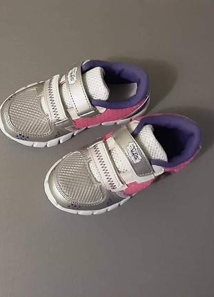 Кроссовки disney серии violetta .