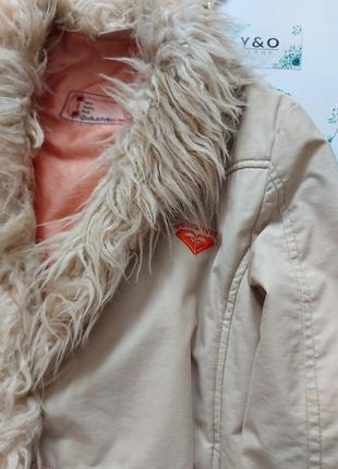 Стильна удлиненнаяя куртка молочного кольору з хутром в ідеальному состояии 🖤quicksilver🖤4 фото