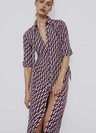 Zara  актуальное платье рубашка миди из вискозы геометрический принт