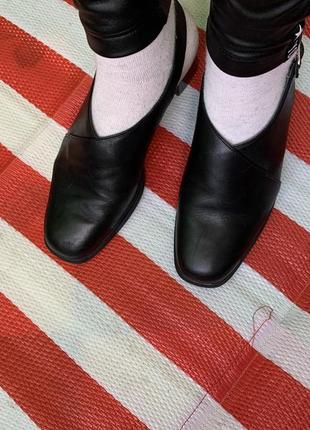 Стильные мегаудобные кожаные туфли босоножки clarks/кожа9 фото