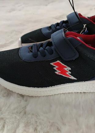 Кроссовки 2