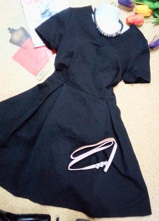 Элегантное платье. guestlist