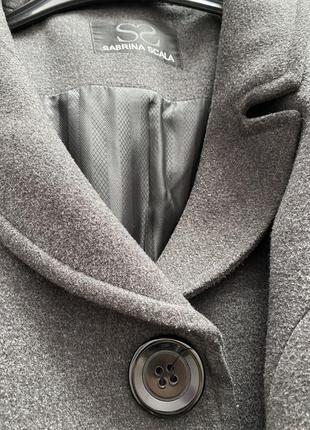 Пальто cерое классическое приталенное s3 фото