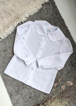 Белоснежная блуза на 7 лет