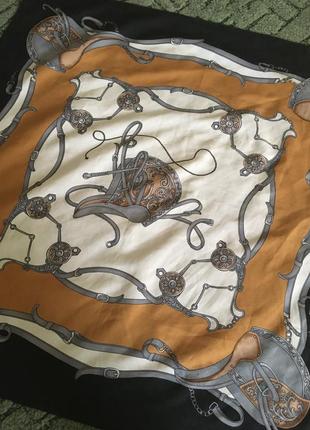 Хустка в стилі hermes