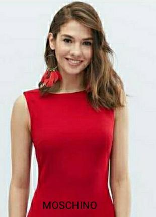 Платье от moschino boutique.