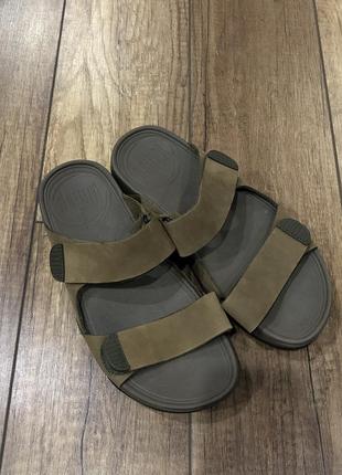 Фирменные шлепанцы fitflop