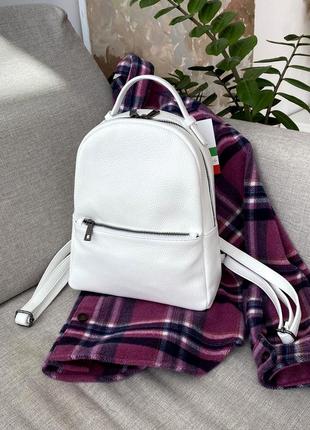 Стильный женский городской кожаный белый летний рюкзак, borse in pelle италия1 фото