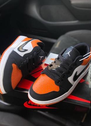 Отличные женские кроссовки nike air jordan 1 low оранжевые с чёрным2 фото